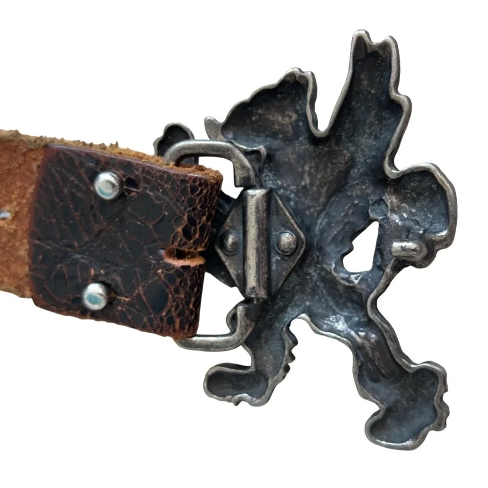 RARE VINTAGE belt w Griffon Silver Colored Buckle | Circa 1980s | SZ: 38